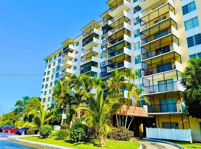 Photo - 4164 Inverrary Dr Unit 204