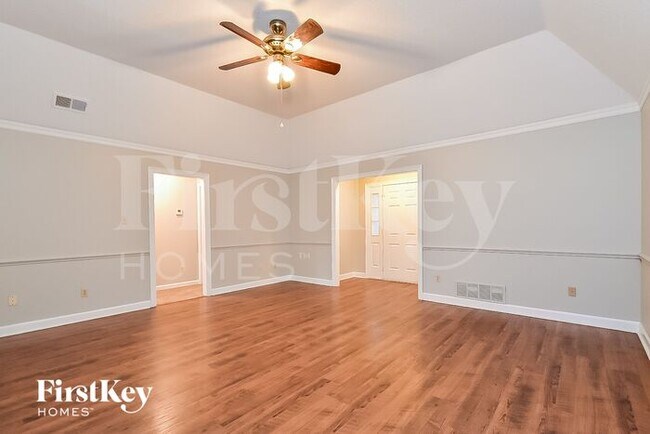 Photo - 6464 Evergreen Dr