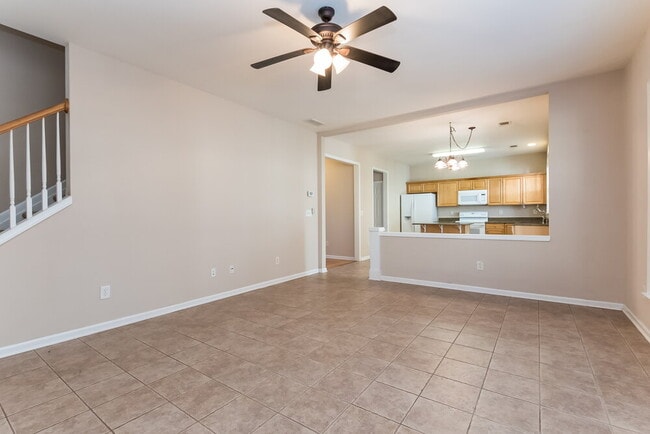 Photo - 6365 Whirlaway Dr