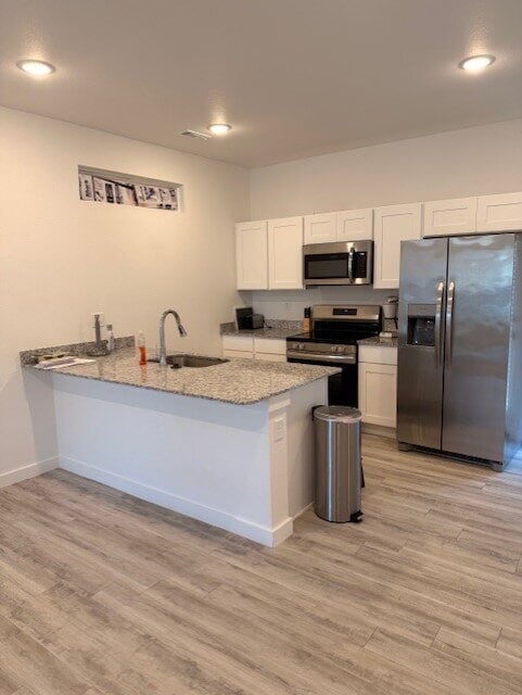 Photo - $1400.00 MOVE IN CREDITv- Charming 2-Bed with Granite Elegance on Tennessee Ave, Centerton!