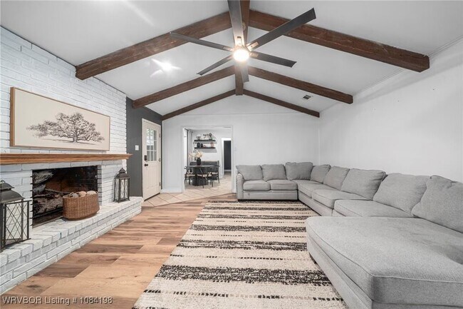 Photo - 3021 S 96th St