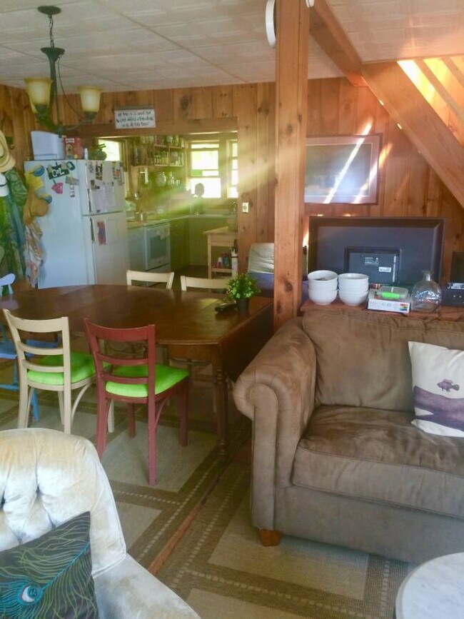 Photo - 30 Laurel Dr