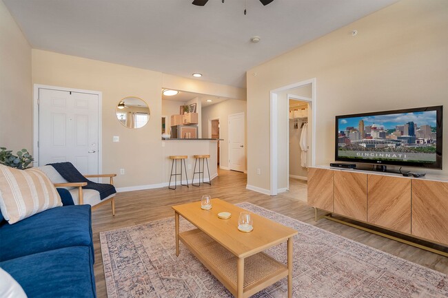 Brookstone Crossing Apartments