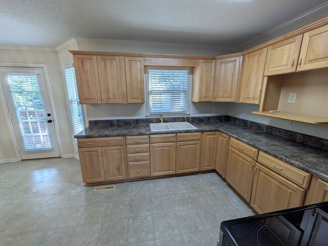 Photo - 2251 Nettlebrook Dr