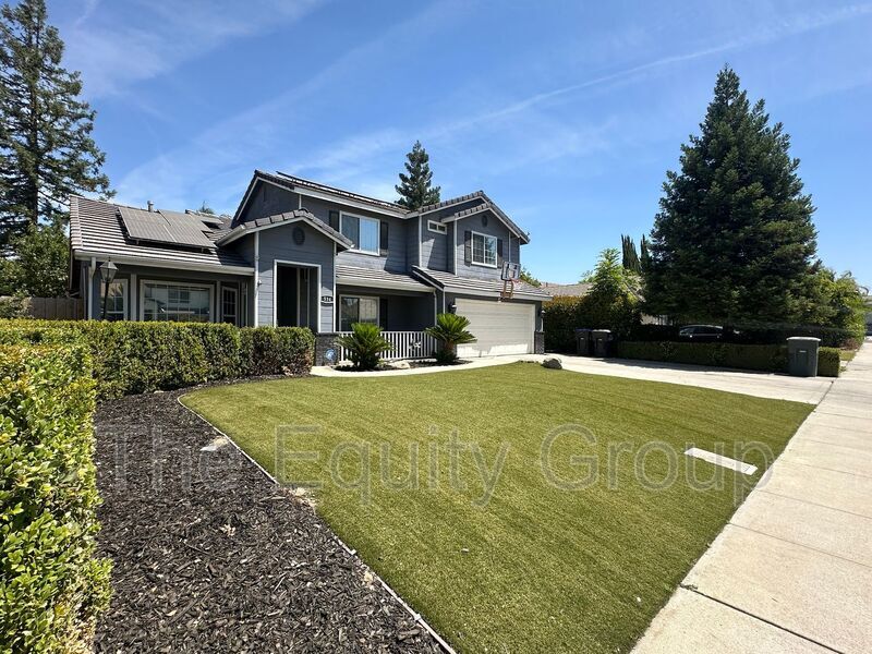 Photo - 534 W Russell Ave