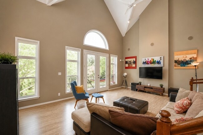 Photo - 1603 Haver St