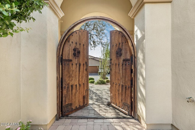 Photo - 32857 N 74th Way