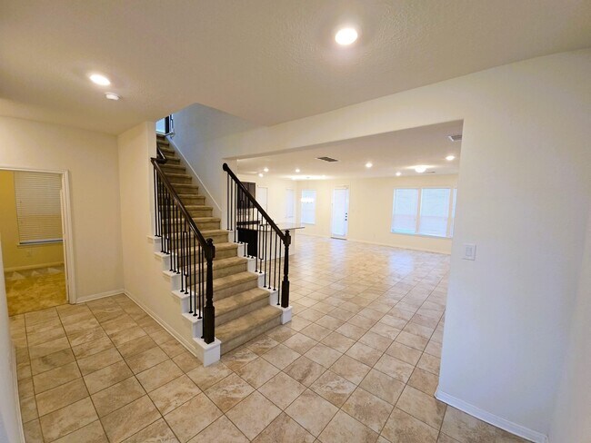 16626 Cliff Vale Ct
