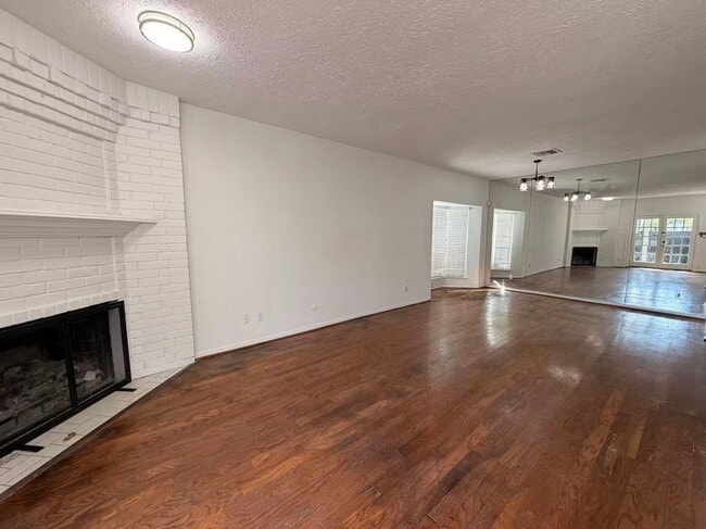 Photo - 2220 Bering Dr Unit 12