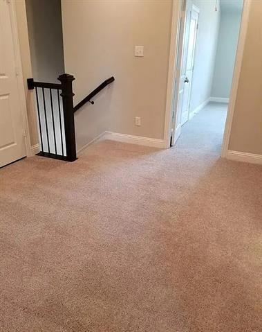 Photo - 904 Estelle Dr