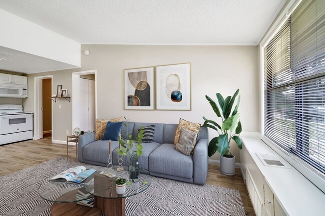 Meadowood Apartments
