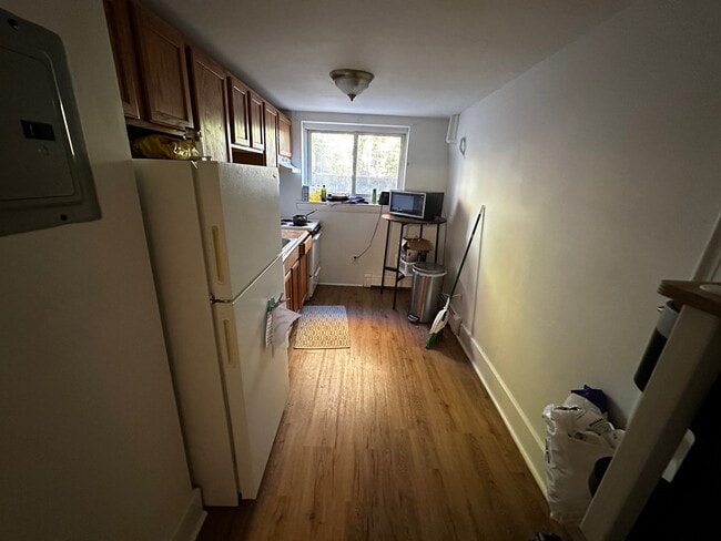 45 Selkirk Rd Unit 2