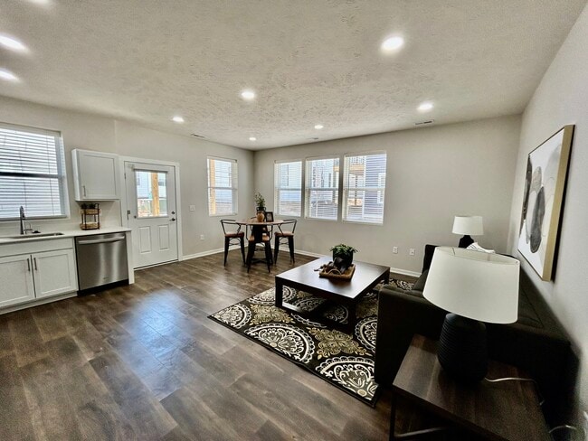 Photo - Bungalows on the Lake at Prairie Queen