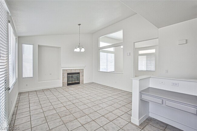 Photo - 4823 Sangay Way