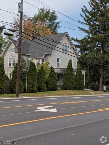 Building Photo - 294 Pompton Ave Rental
