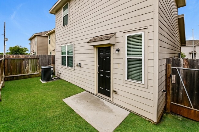 Photo - 21510 Kimro Ln