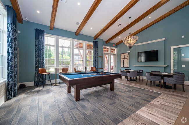 Sports Bar - Tapestry at Long Farm