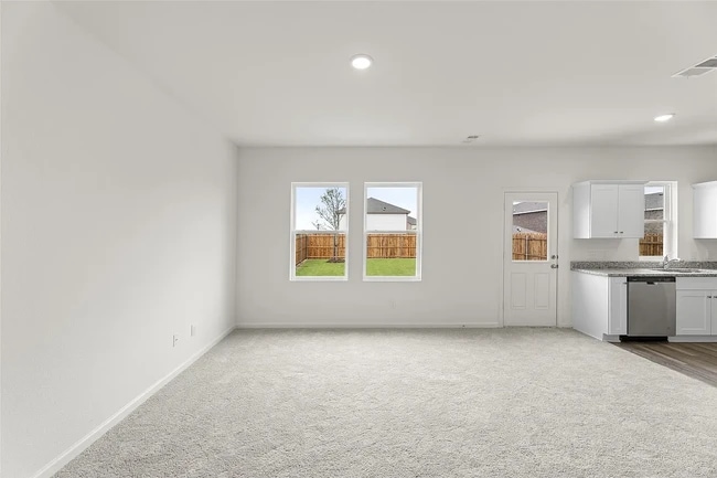 Photo - 2104 Revere Dr
