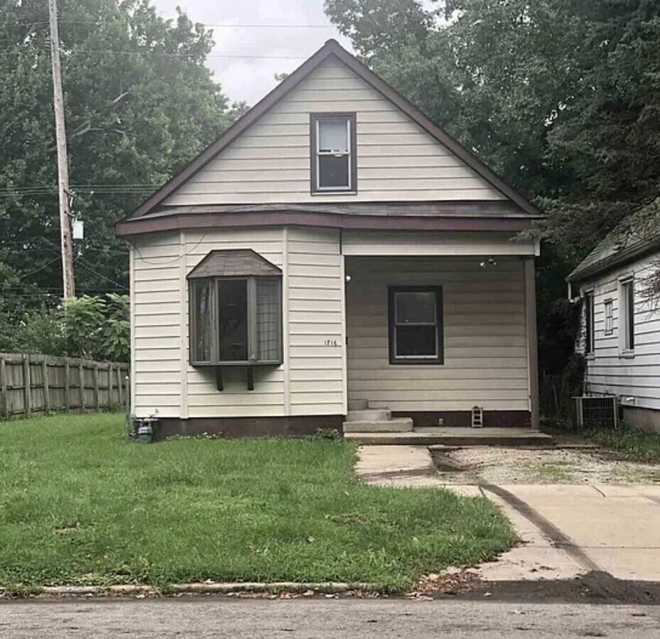 Photo - 1716 S 8th St