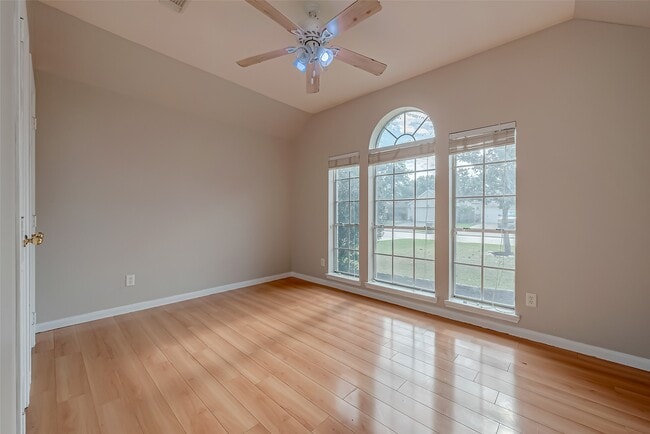 Photo - 8714 Pleasantbrook Dr