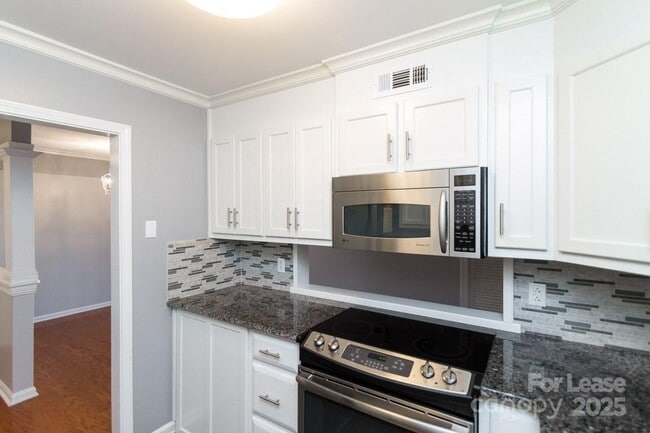 Photo - 140 Lake Concord Rd NE Unidad B4