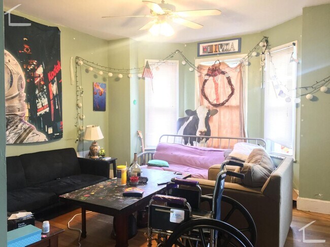 Photo - No Brokers Fee, Large Unit Walking Distance to BU. Large Deck, Laundry, Eat-in Kitchen, Lots of S...