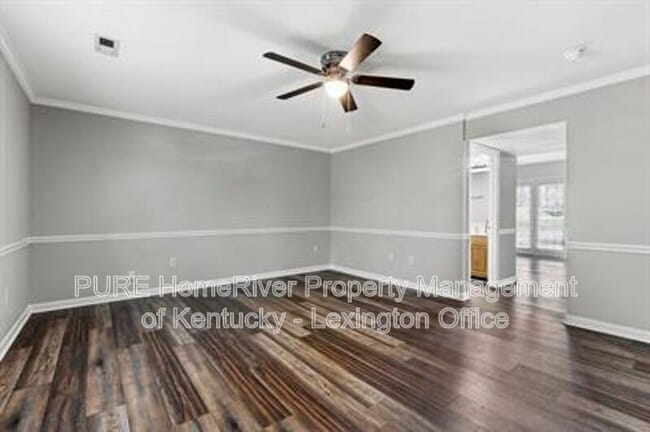 Photo - 1053 Merrick Dr Unit A