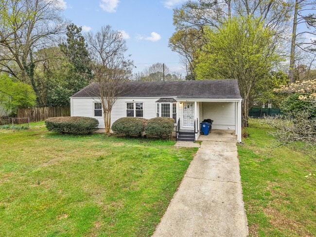 Photo - 417 Price Dr