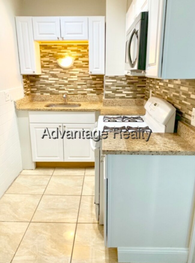 Photo - 10 4th Street Pl Unit 1