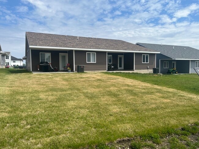 Photo - 317 Post Oak Dr