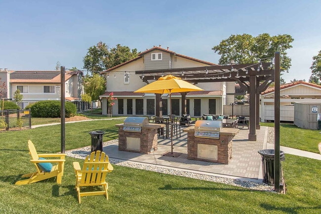 Photo - Foothill - Twin Creeks Condos