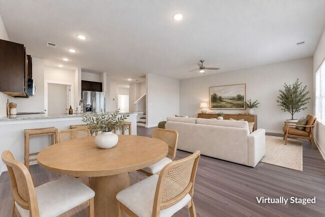 7205 Chatfield Wy NW