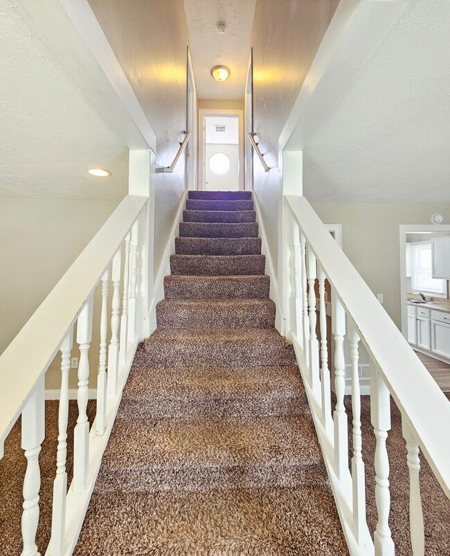 Photo - 1191 Duxberry Ave