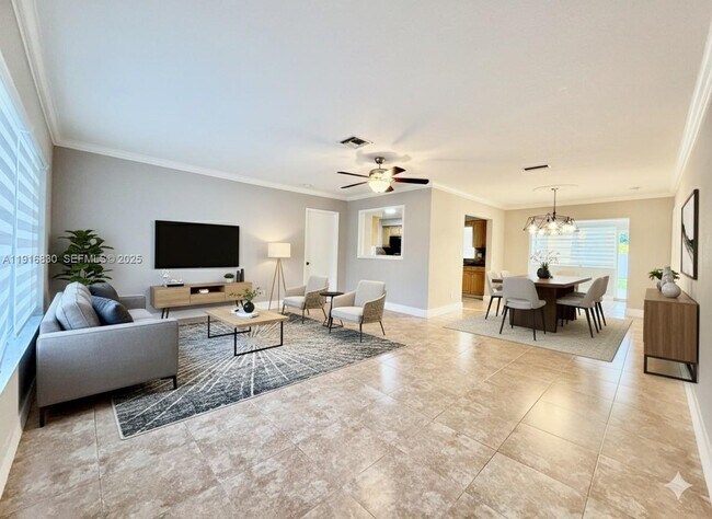 Photo - 216 SE 5th St