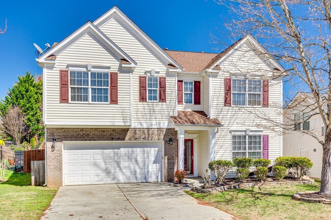 Beautiful and spacious 4 bed 2.5 bath home... - Beautiful and spacious 4 bed 2.5 bath home...