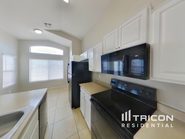 Photo - 8334 W Baxter Dr