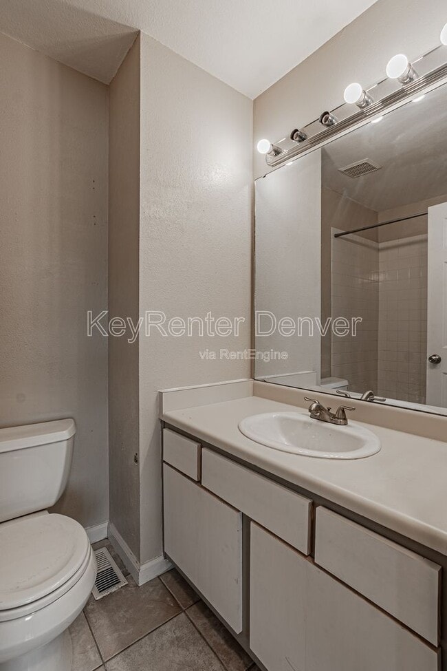 Photo - 1099 S Walden Way