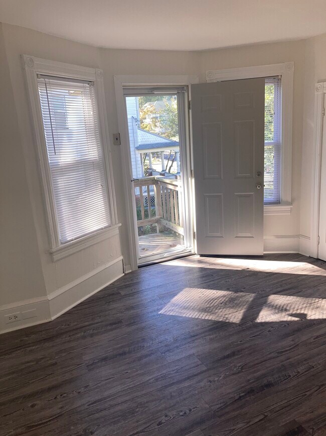 211 Pitman Ave Apartments Pitman, NJ