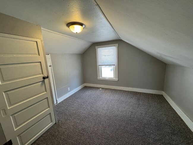 Photo - 2 bedroom 1 bath home in East Moline