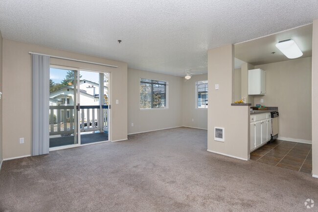 1BR,1BA-704SF