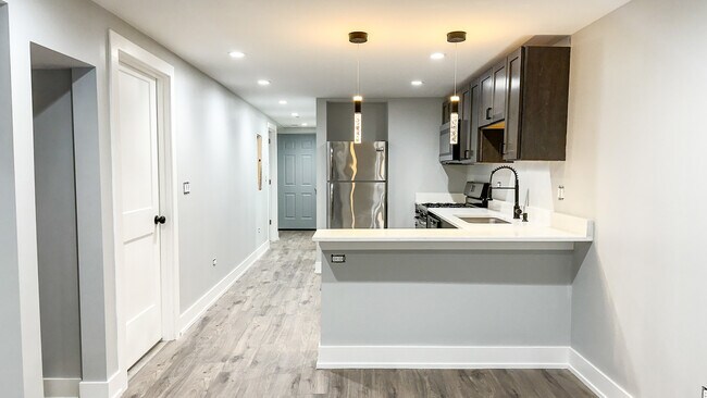 Photo - 1015 N Lawndale Ave