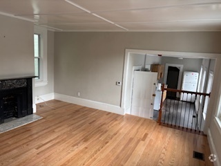 Building Photo - 228 Andover St Rental