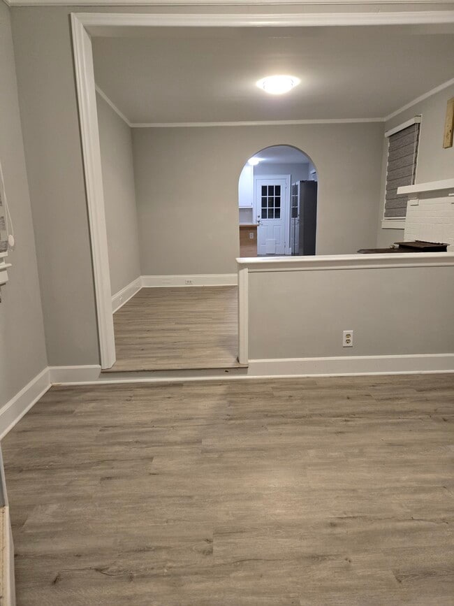 Photo - 6319 Tuckaseegee Rd