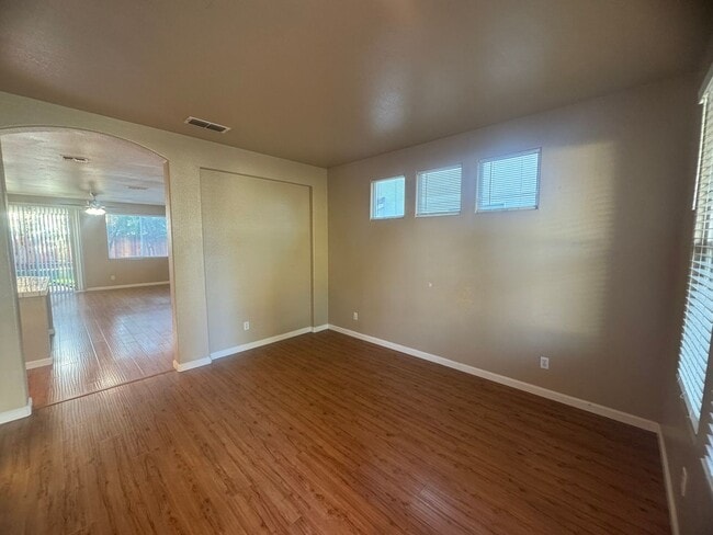 Photo - Spacious 4 Bedroom Home in Elk Grove