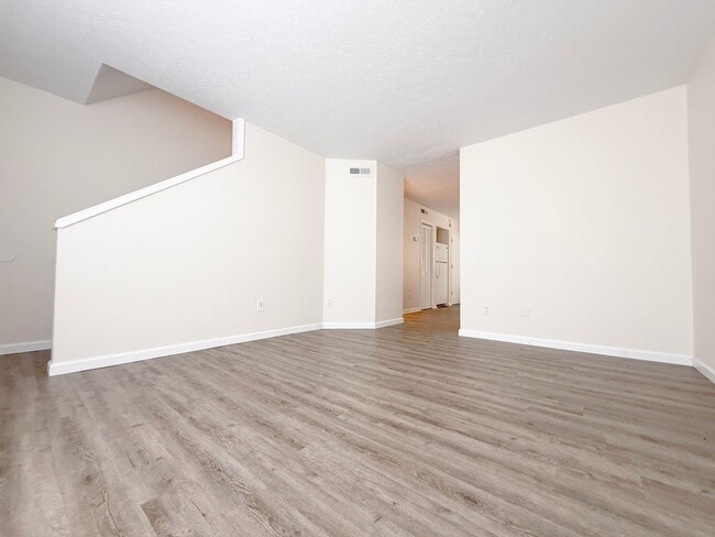 Photo - 1840 Woodland Ave Unit 1840_1