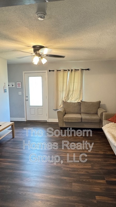 Photo - 2315 Clearwater Rd