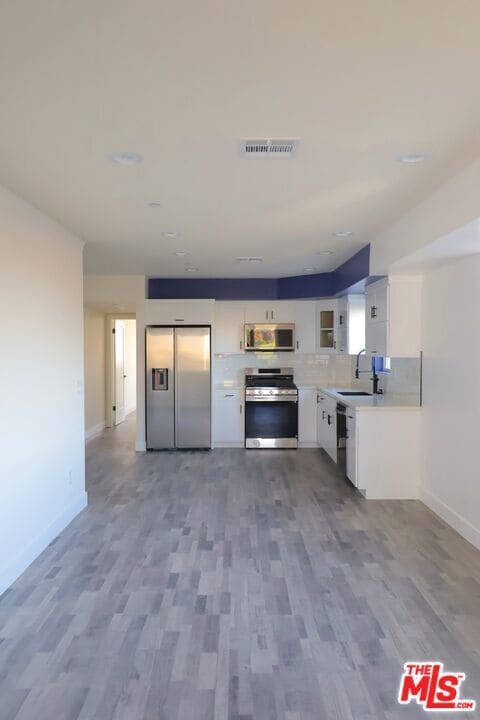 Photo - 776 W 25th St