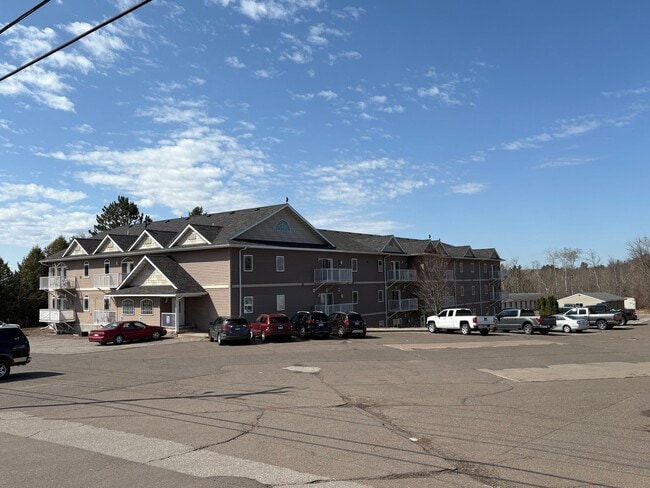 Building Photo - 4835 Howard Gnesen Rd Unit 308
