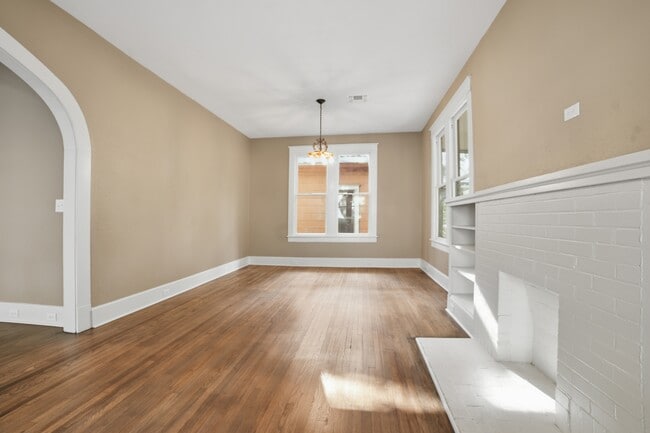 Photo - 415 Boulevard St