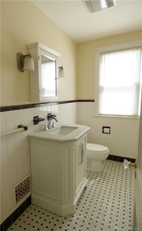 Photo - 22 Richardson St